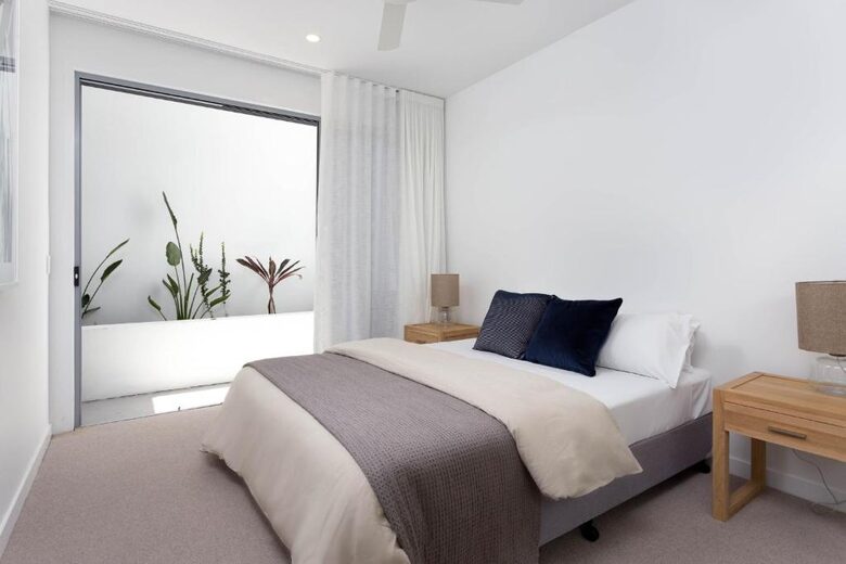 The Beach House | Luxury Villa - Coolangatta, Gold Coast, Australia