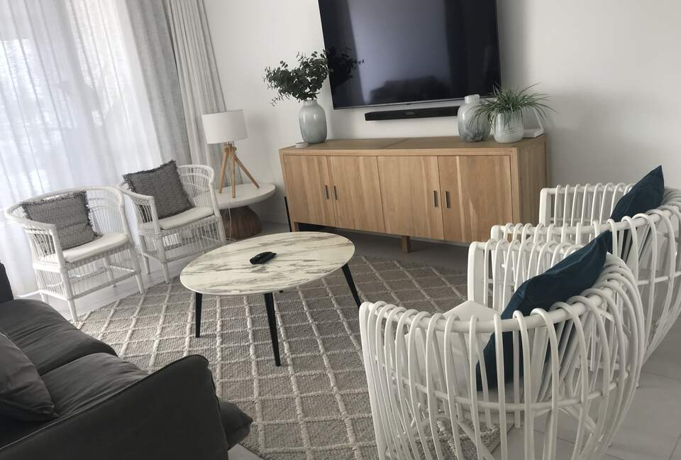 The Beach House | Luxury Villa - Coolangatta, Gold Coast, Australia