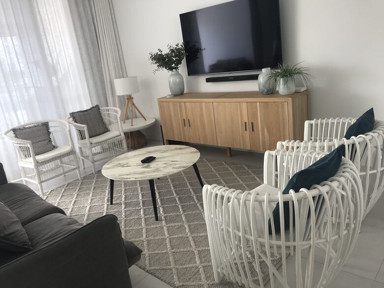 The Beach House | Luxury Villa - Coolangatta, Gold Coast, Australia