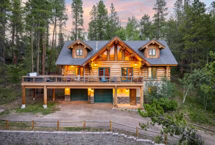 Winter Park Luxury Log Home | Hot Tub | Arcade |Amazing Views - Fraser, Colorado