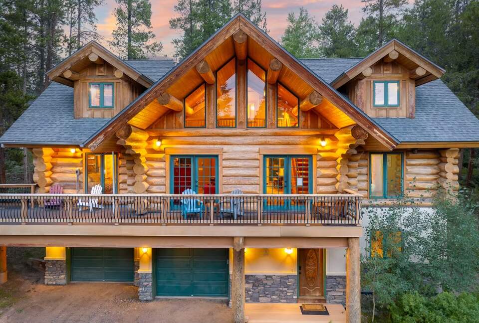 Winter Park Luxury Log Home | Hot Tub | Arcade |Amazing Views - Fraser, Colorado