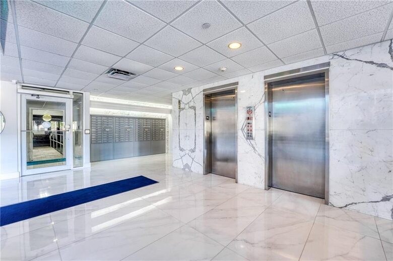 Marine Tower Retreat - Fort Lauderdale, Florida