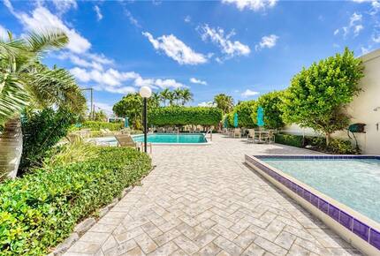 Marine Tower Retreat - Fort Lauderdale, Florida