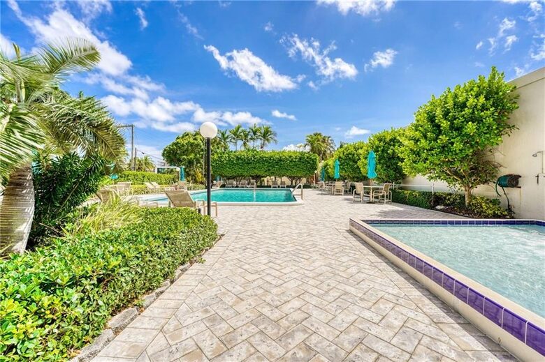 Marine Tower Retreat - Fort Lauderdale, Florida