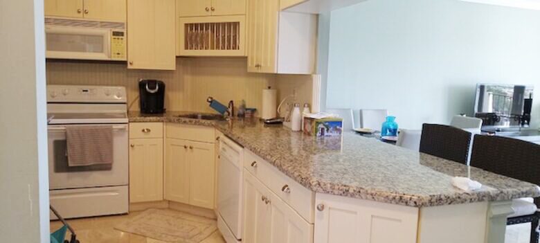 Marine Tower Retreat - Fort Lauderdale, Florida