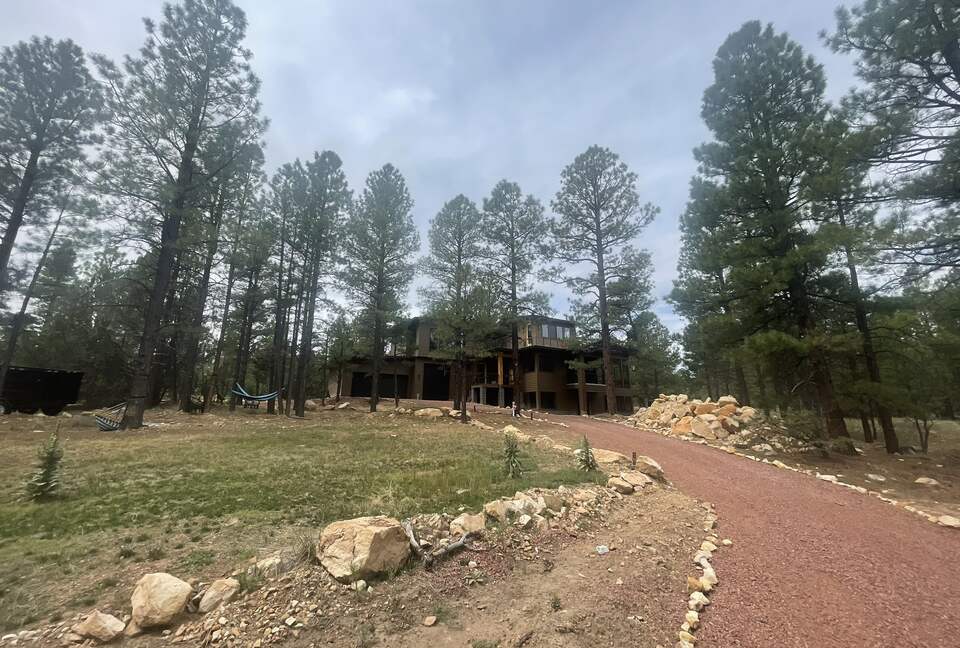 Large, Modern, Brand-new Cabin | On private 6 acres bordering national forest - Happy Jack, Arizona