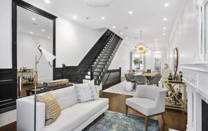 Luxury Townhouse next to Central Park