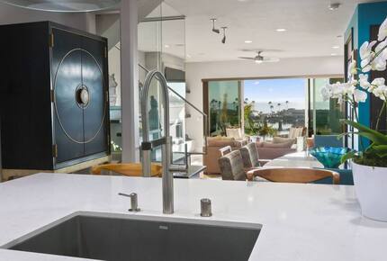 Modern SoCal Living | Amazing Ocean Vista - Cardiff, California