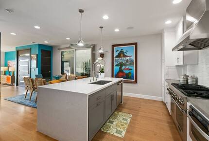 Modern SoCal Living | Amazing Ocean Vista - Cardiff, California