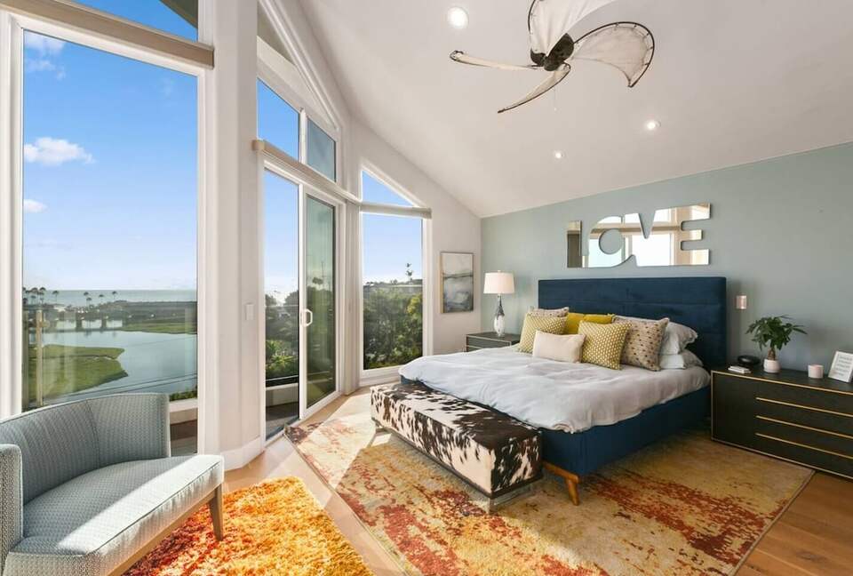 Modern SoCal Living | Amazing Ocean Vista - Cardiff, California