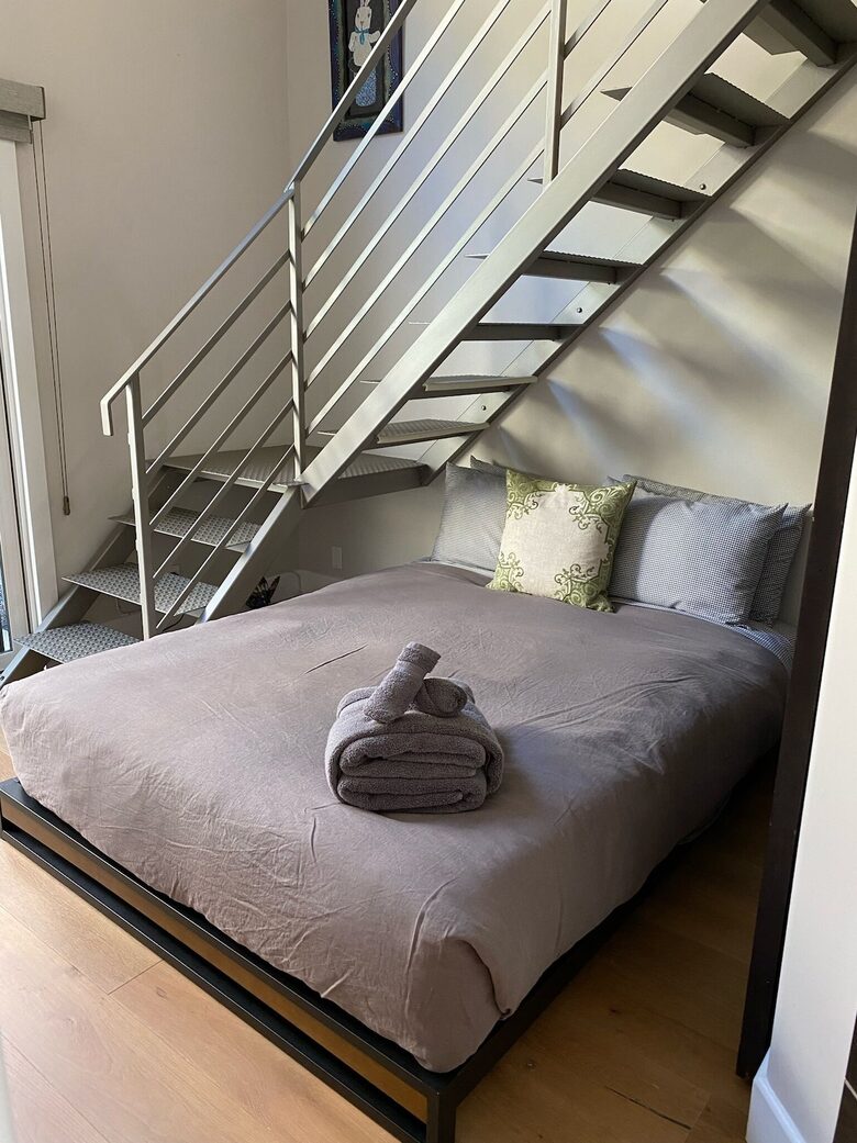 Modern SoCal Living | Amazing Ocean Vista - Cardiff, California