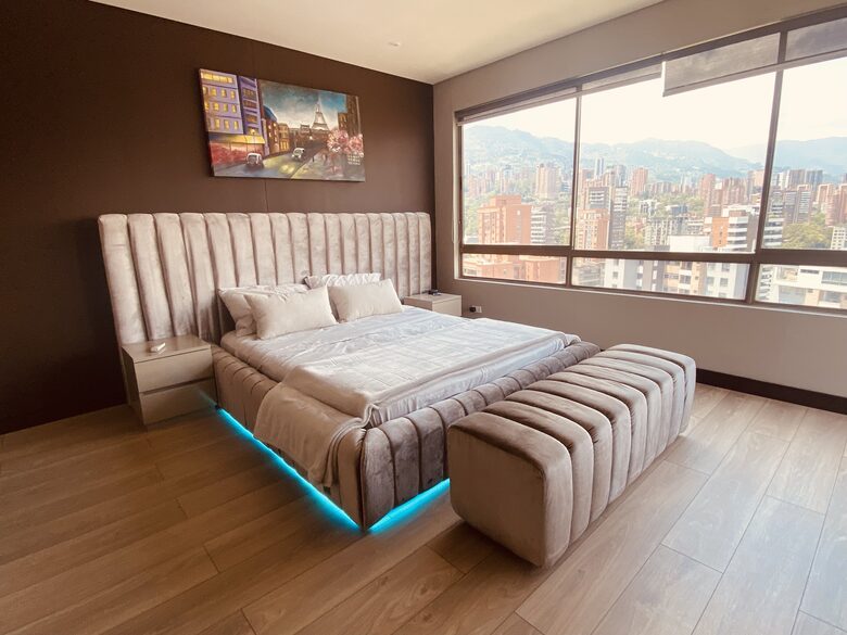 Second master bedroom with balcony and large bathroom