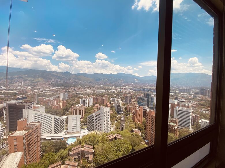 Spectacular 2-Story Penthouse in the Golden Mile sector of Poblado, Medellin - Medellín, Colombia