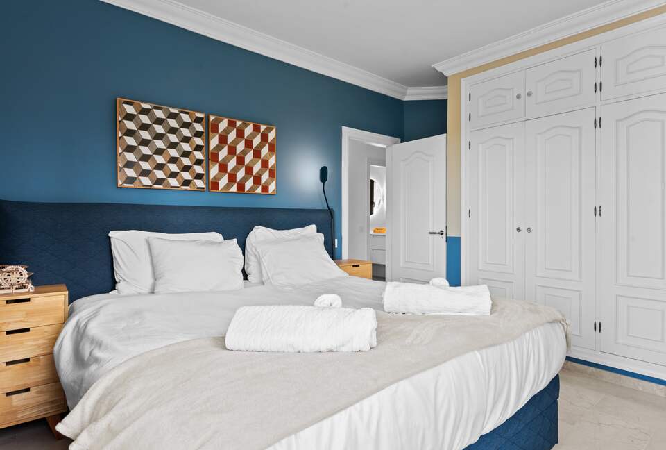 Villa El Paraiso "Azahar" - Estepona, Spain