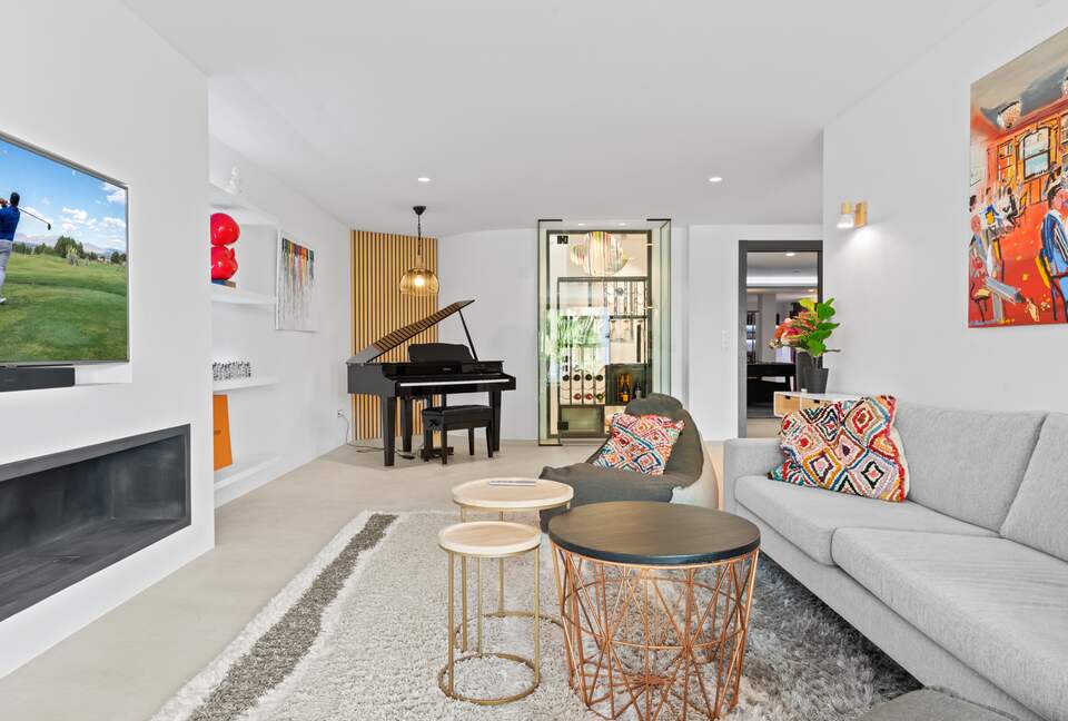 Villa El Paraiso "Azahar" - Estepona, Spain