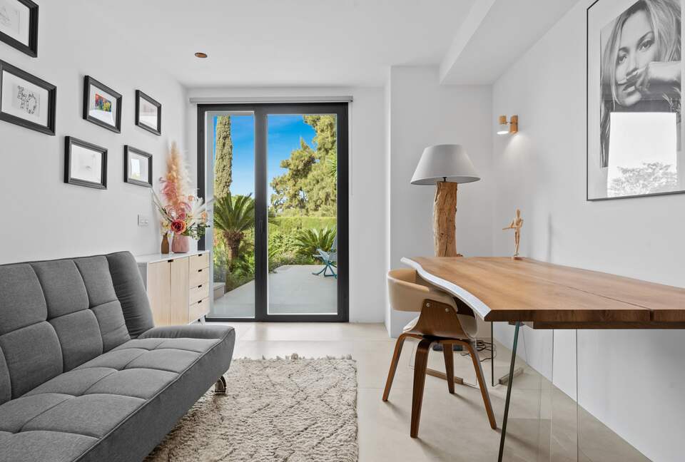 Villa El Paraiso "Azahar" - Estepona, Spain