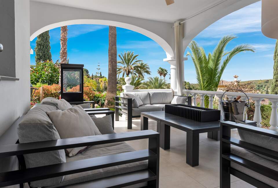 Villa El Paraiso "Azahar" - Estepona, Spain