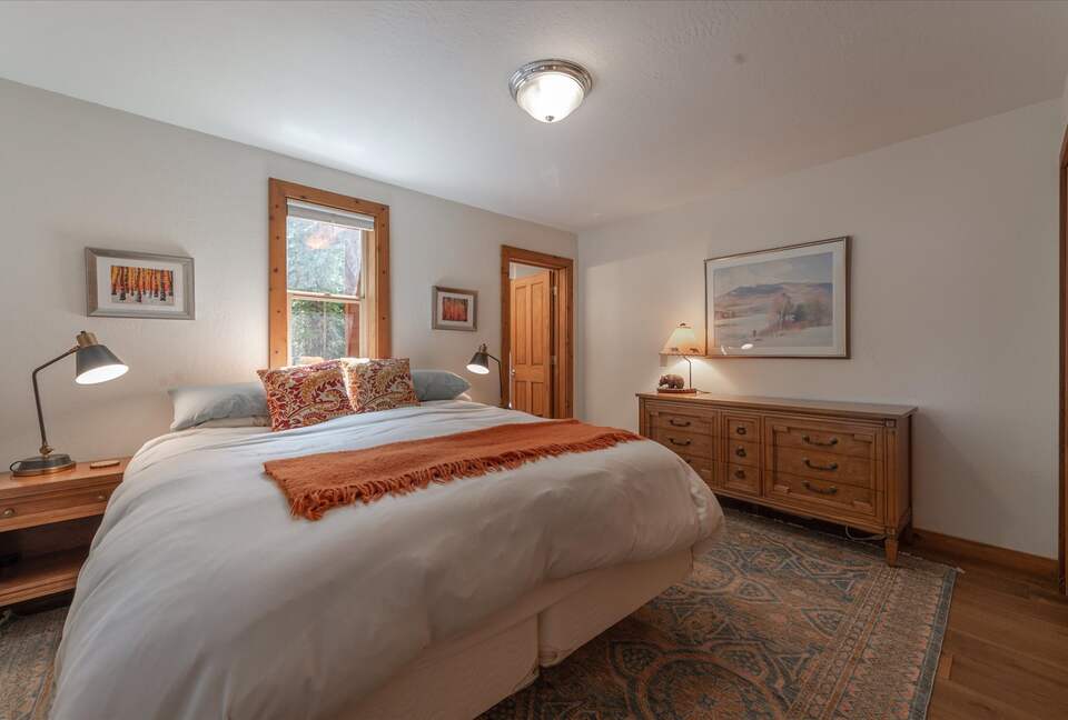 Primary bedroom with a California King bed.