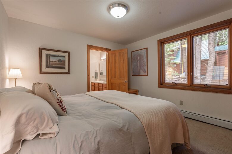 Quiet Mountain Getaway - Truckee, California