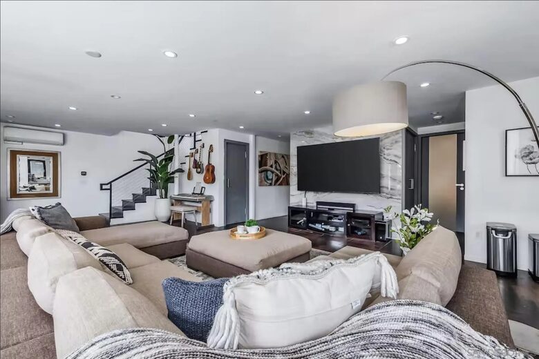 80 inch TV, Yamaha Keyboard, Guitars, Drums, Kitchenette