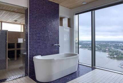 Loisto 17th floor apartment - Helsinki, Finland