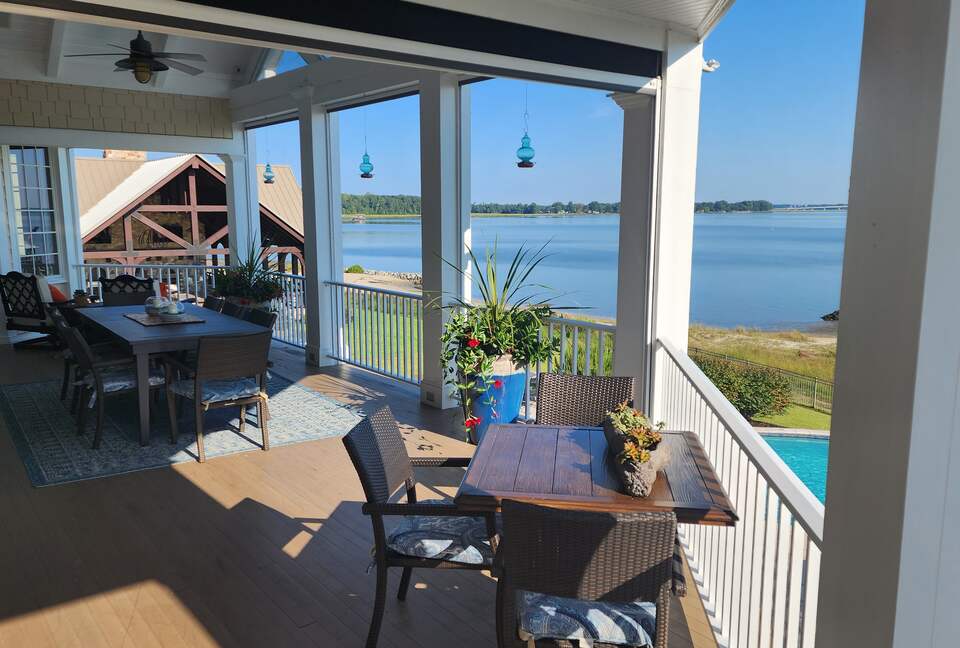 Luxury Estate on York River (2 miles wide) | In historic coastal Virginia - Barhamsville, Virginia