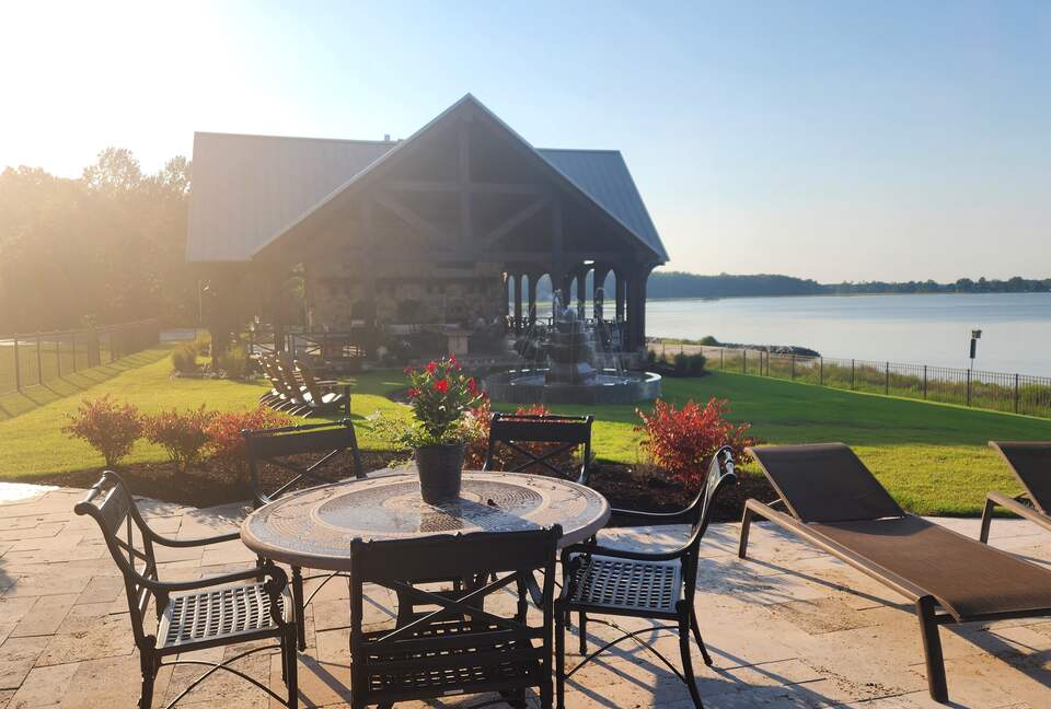 Luxury Estate on York River (2 miles wide) | In historic coastal Virginia - Barhamsville, Virginia