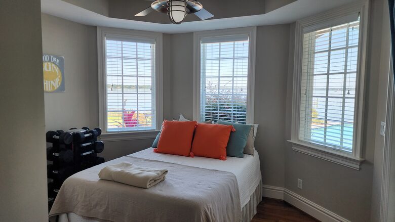 Luxury Estate on York River (2 miles wide) | In historic coastal Virginia - Barhamsville, Virginia