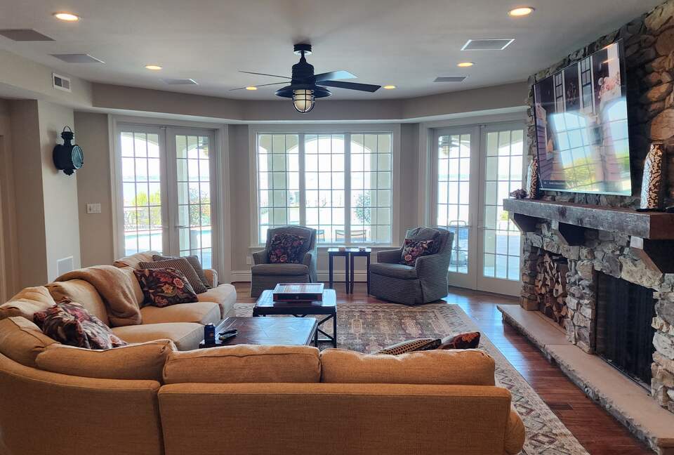 Luxury Estate on York River (2 miles wide) | In historic coastal Virginia - Barhamsville, Virginia