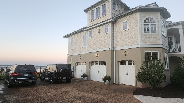 Luxury Estate on York River (2 miles wide) | In historic coastal Virginia - Barhamsville, Virginia