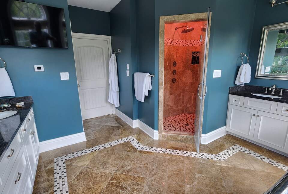 Luxury Estate on York River (2 miles wide) | In historic coastal Virginia - Barhamsville, Virginia