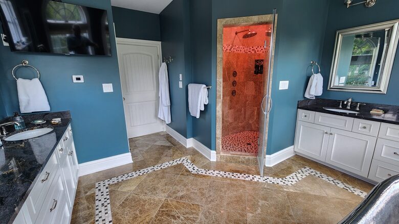 Luxury Estate on York River (2 miles wide) | In historic coastal Virginia - Barhamsville, Virginia