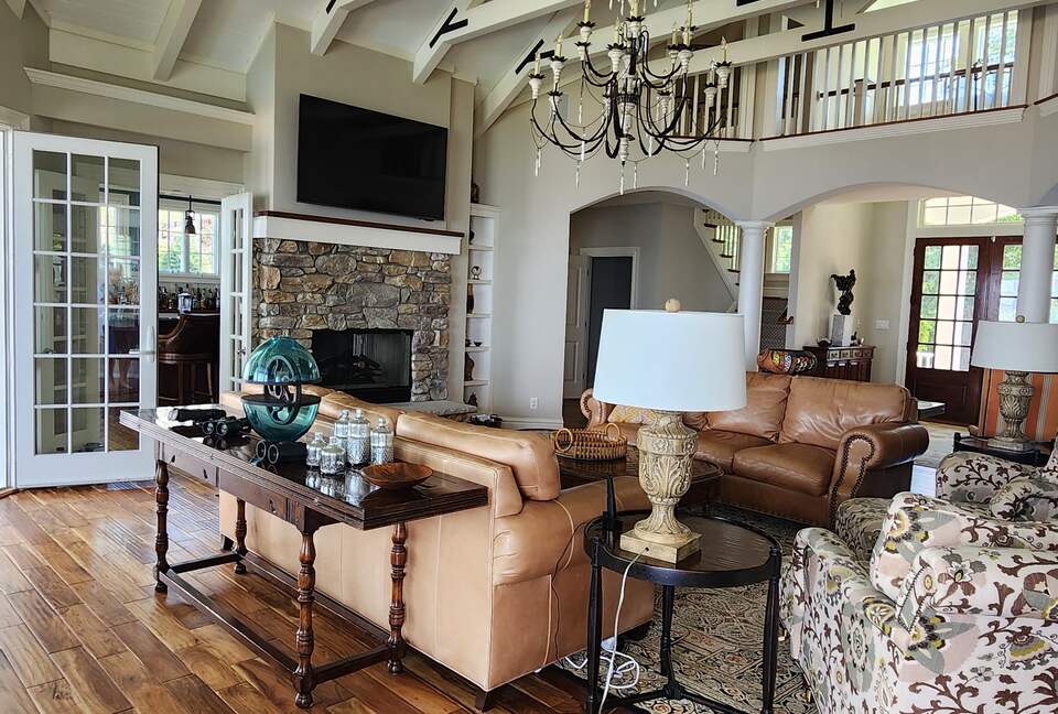 Luxury Estate on York River (2 miles wide) | In historic coastal Virginia - Barhamsville, Virginia