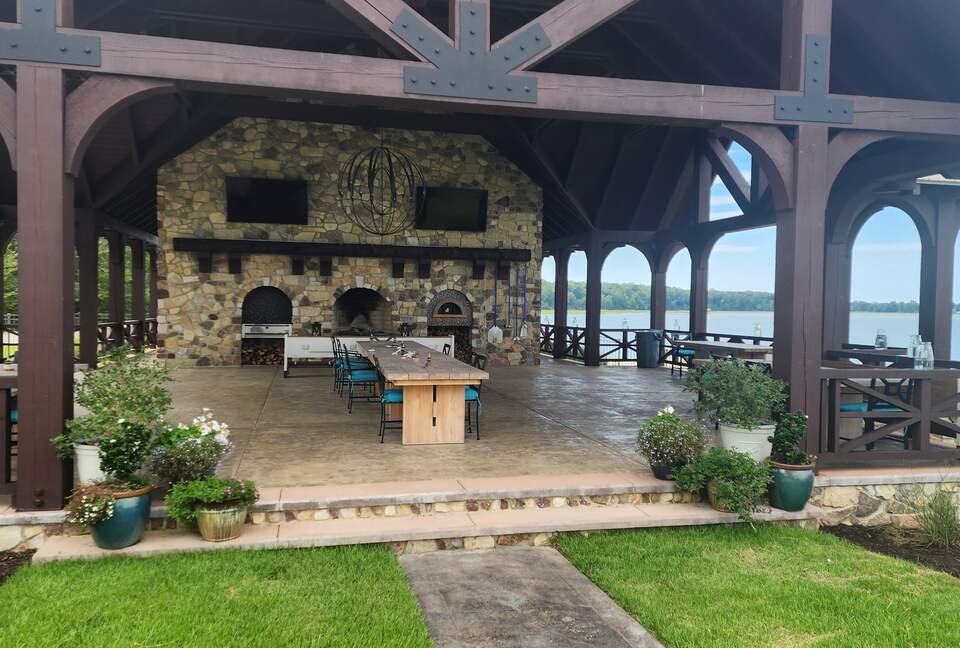 Luxury Estate on York River (2 miles wide) | In historic coastal Virginia - Barhamsville, Virginia