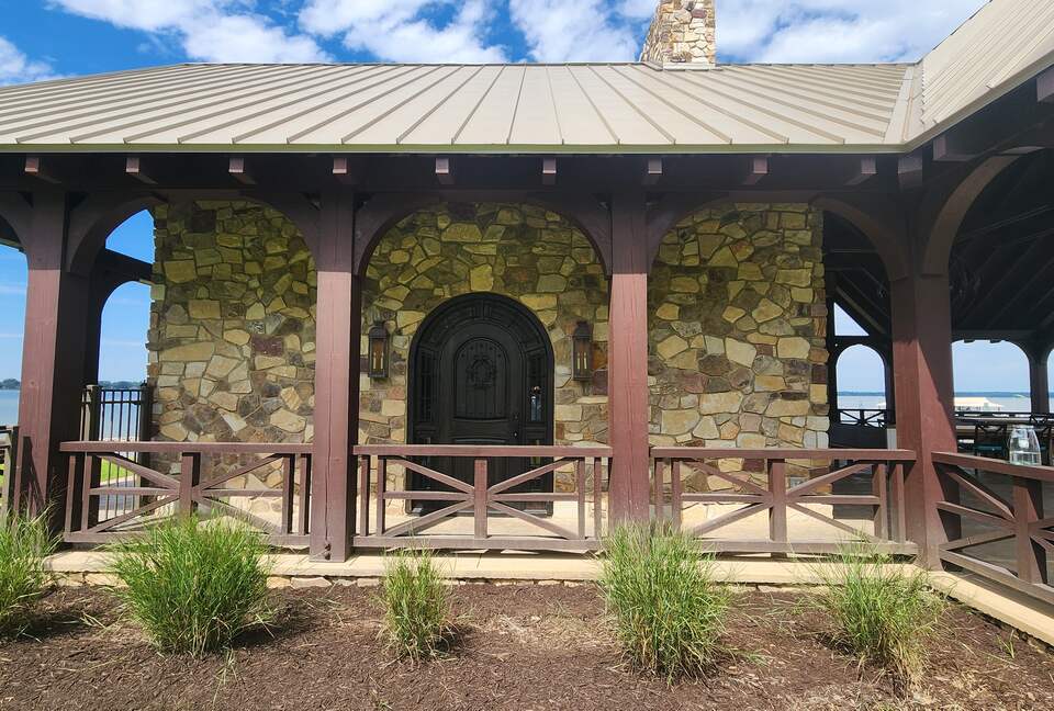 Luxury Estate on York River (2 miles wide) | In historic coastal Virginia - Barhamsville, Virginia