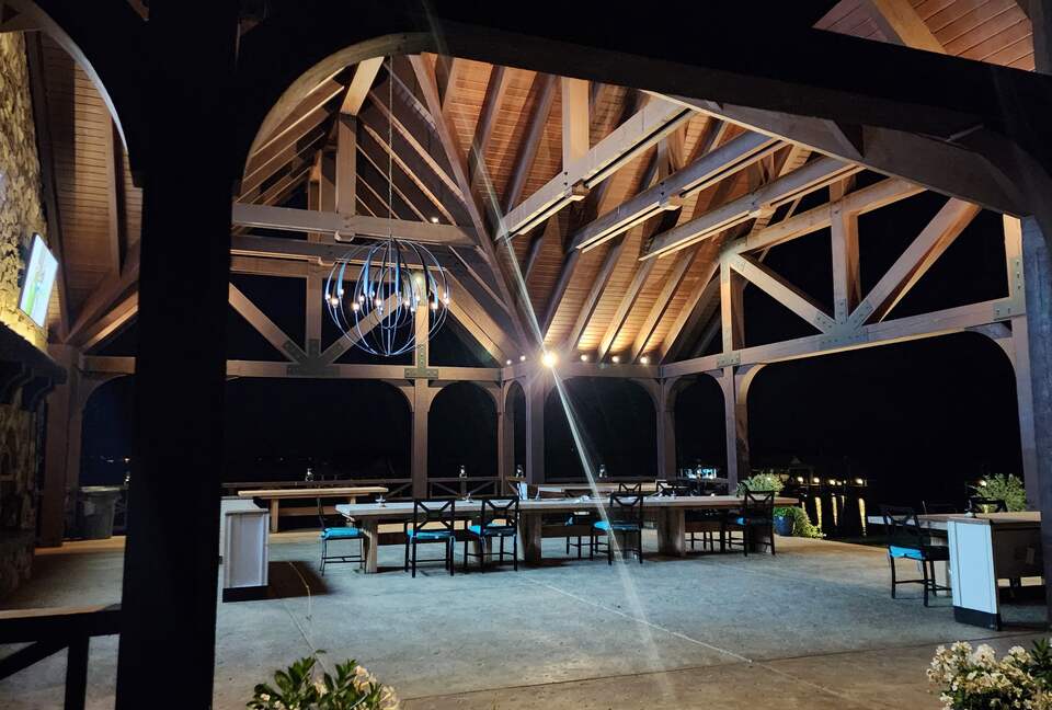 Luxury Estate on York River (2 miles wide) | In historic coastal Virginia - Barhamsville, Virginia