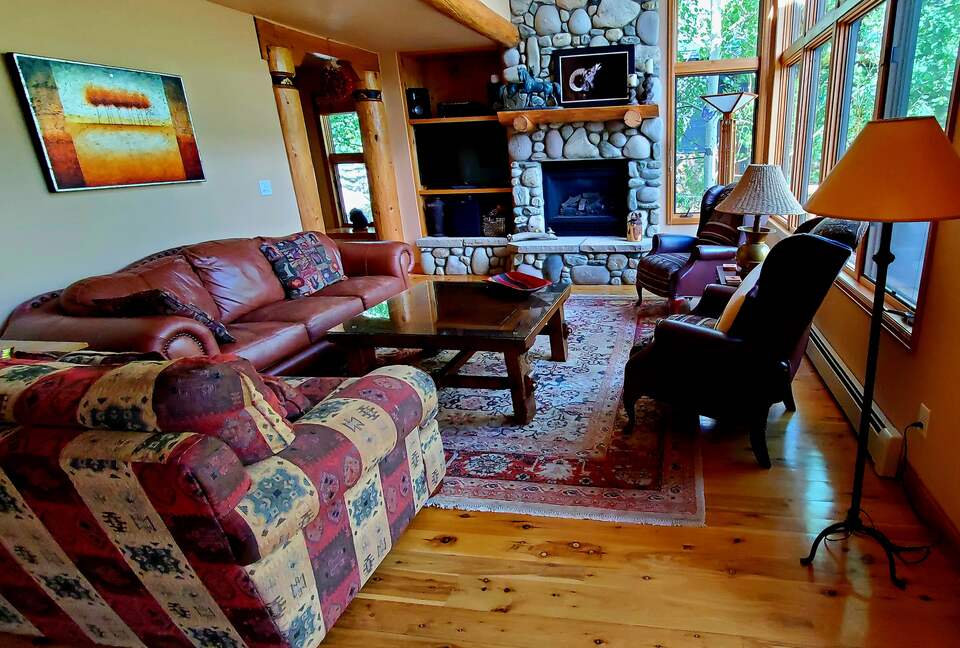 living room with gas fireplace