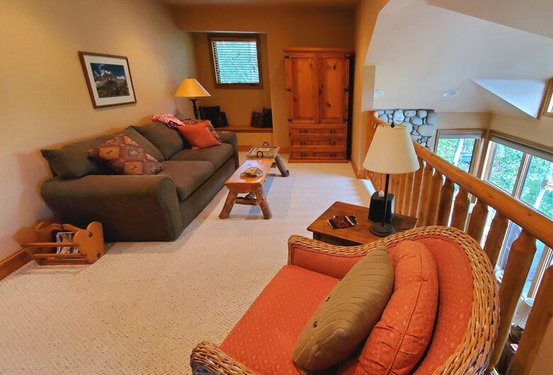 Reading room, 2nd level