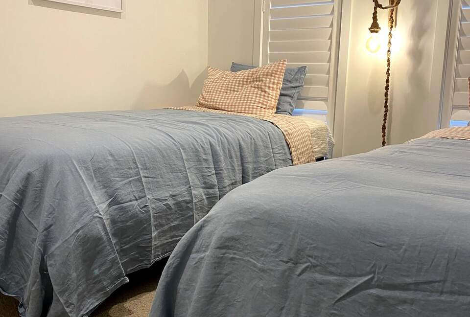 Gathering Shores - Melbourne (Dromana), Australia