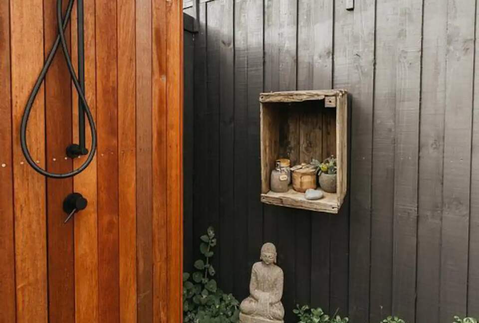 Gathering Shores - Melbourne (Dromana), Australia