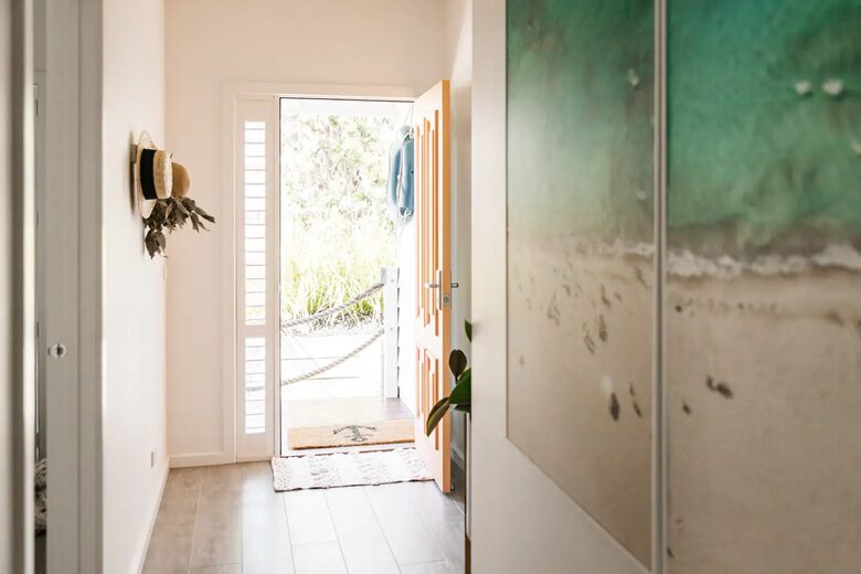 Gathering Shores - Melbourne (Dromana), Australia