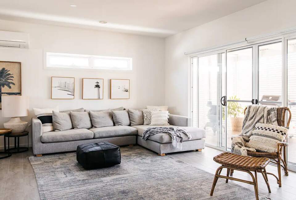 Gathering Shores - Melbourne (Dromana), Australia