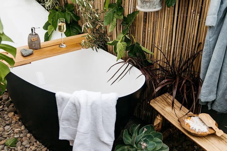 Gathering Shores - Melbourne (Dromana), Australia