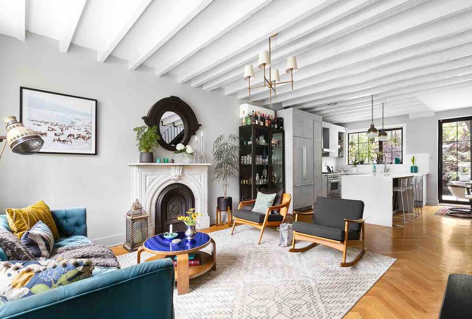 Park-side Single Family Townhouse | With parking! - Brooklyn, New York