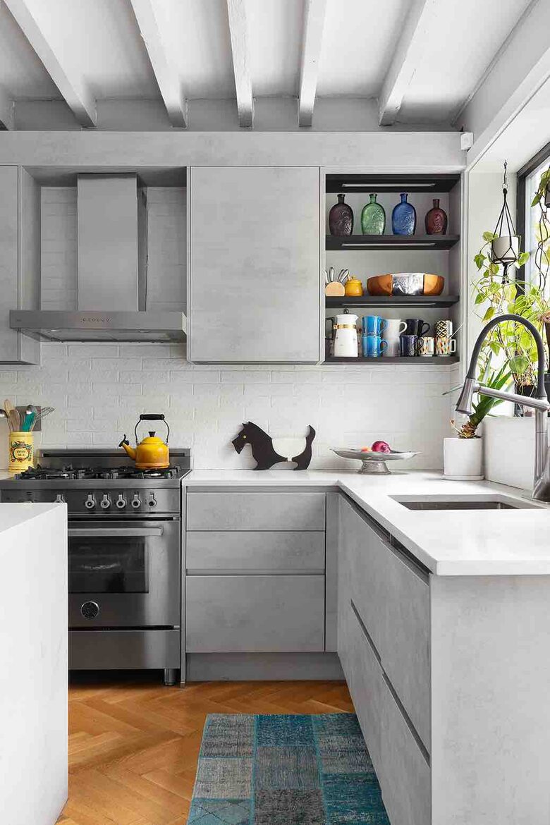 Park-side Single Family Townhouse | With parking! - Brooklyn, New York