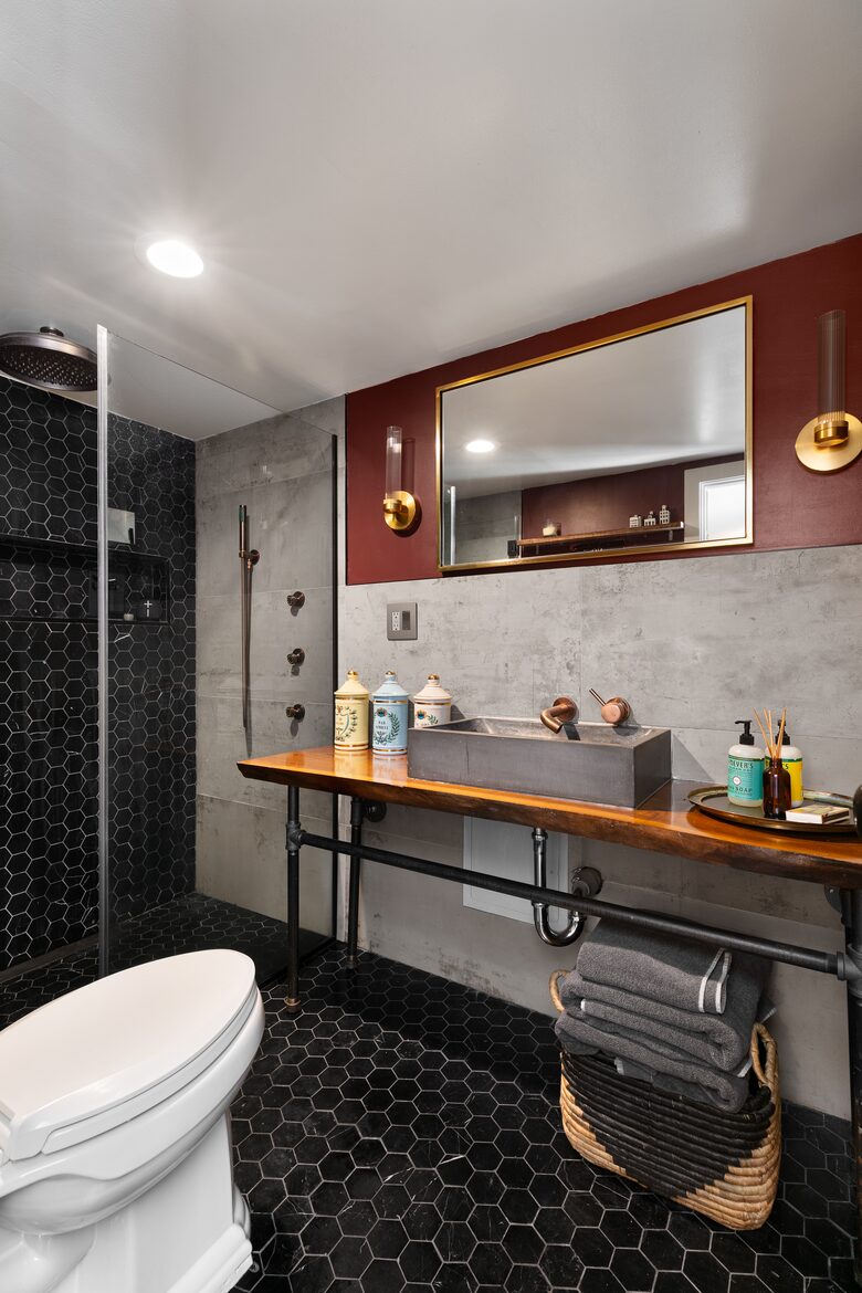 Park-side Single Family Townhouse | With parking! - Brooklyn, New York