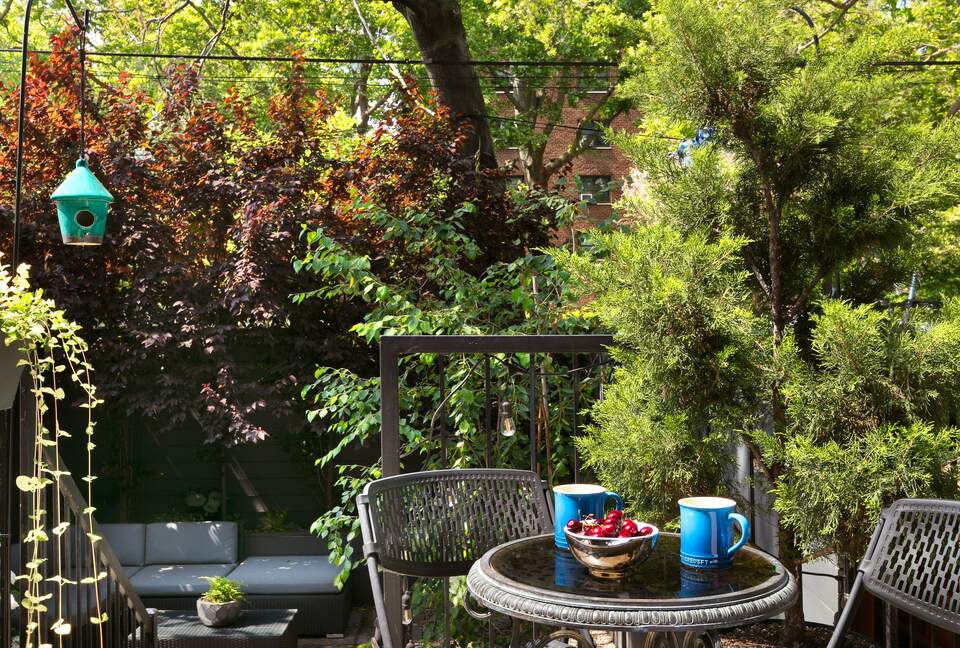 Park-side Single Family Townhouse | With parking! - Brooklyn, New York