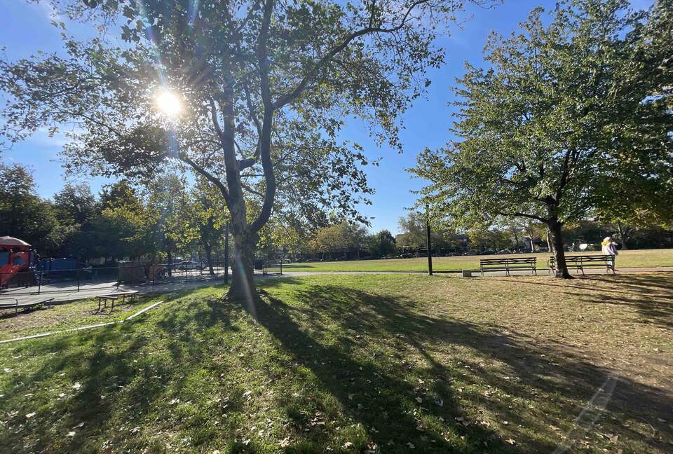 Park-side Single Family Townhouse | With parking! - Brooklyn, New York