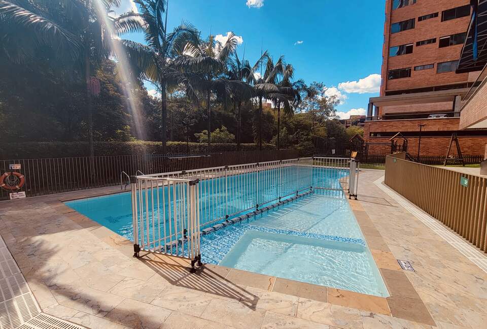 Spectacular 2-Story Penthouse in the Golden Mile sector of Poblado, Medellin - Medellín, Colombia