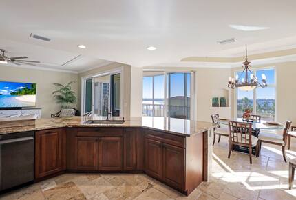 Oceanfront Luxury Condo in Resort Community - Cape Coral, Florida